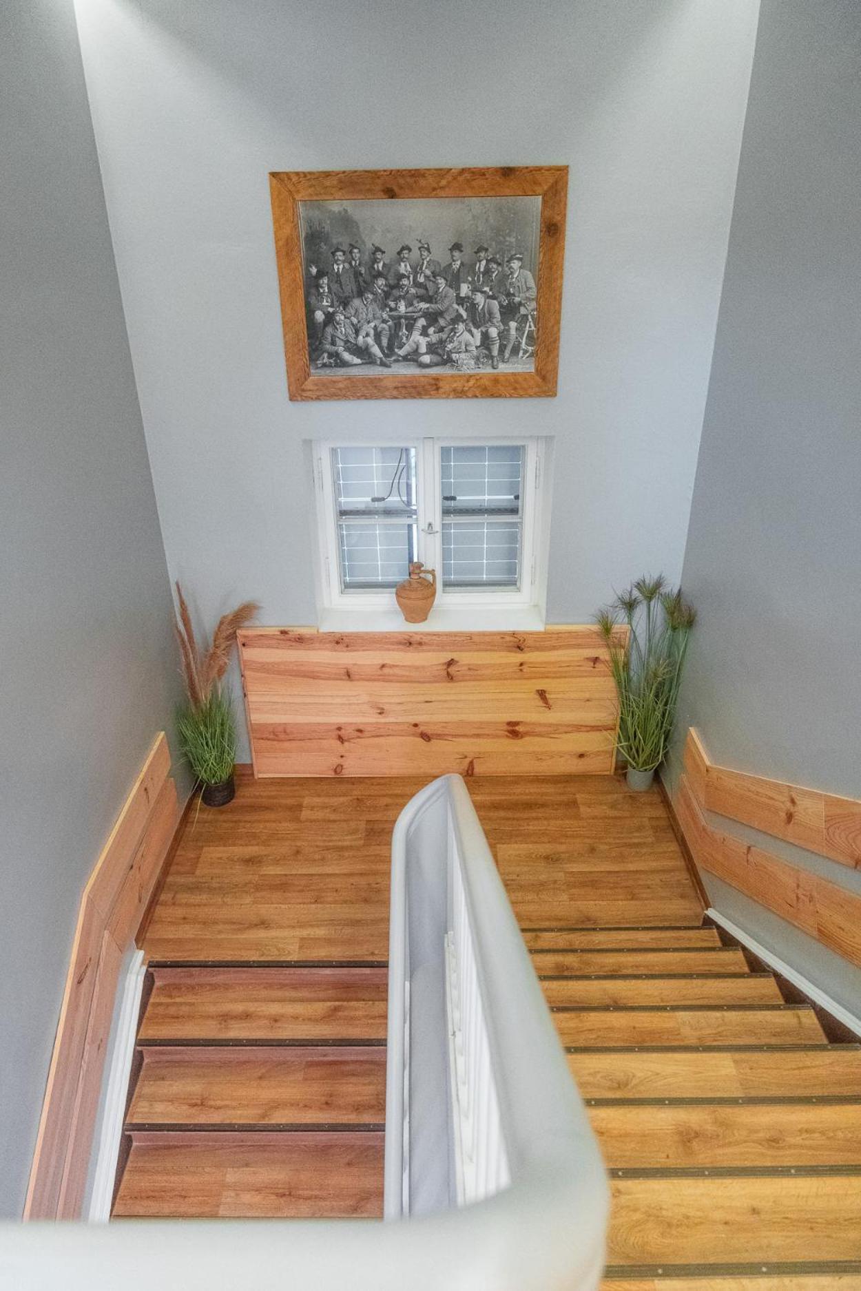 Hostel - Ron'S Guesthouse Oberstdorf Exterior photo